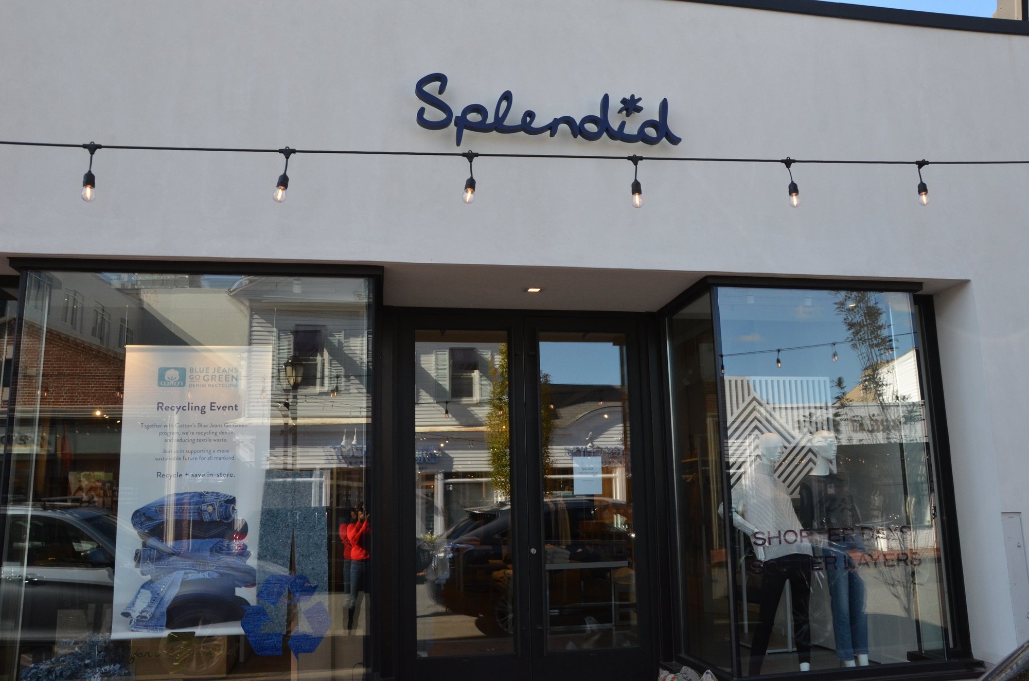 Exterior of Splendid store