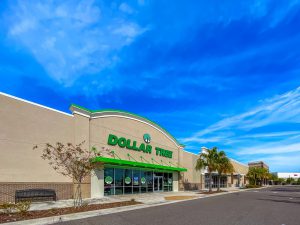 Dollar Tree store exterior