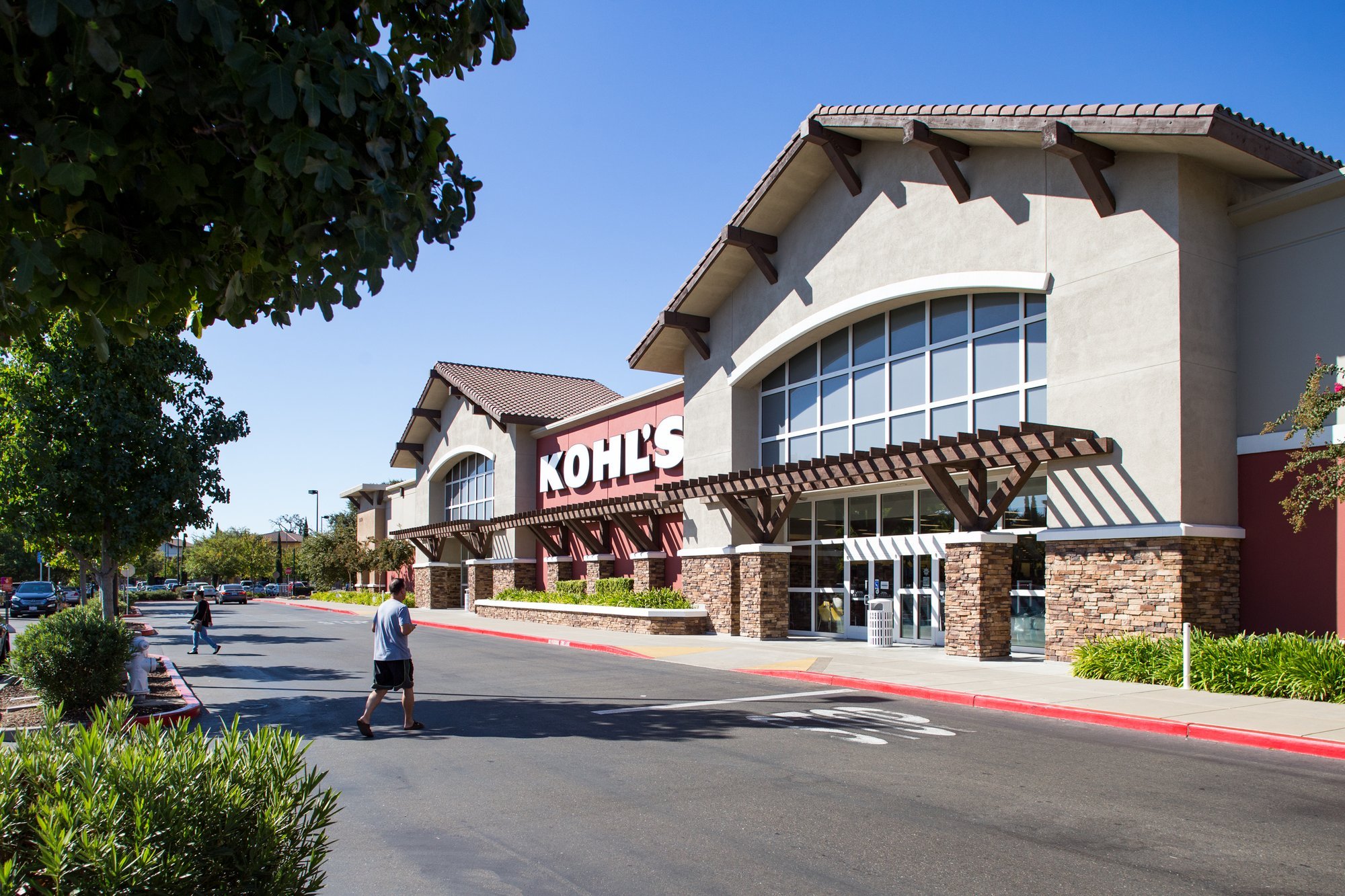 Kohl's department store exterior