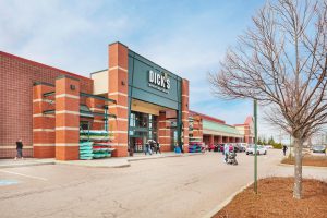 Dick's Sporting Goods store exterior