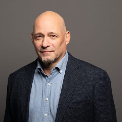 mark oconnor headshot