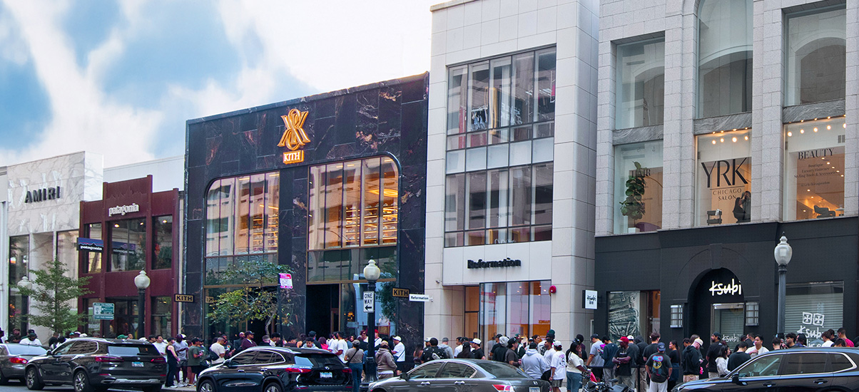 Street view of a commercial building with "Future Tenant" signage.